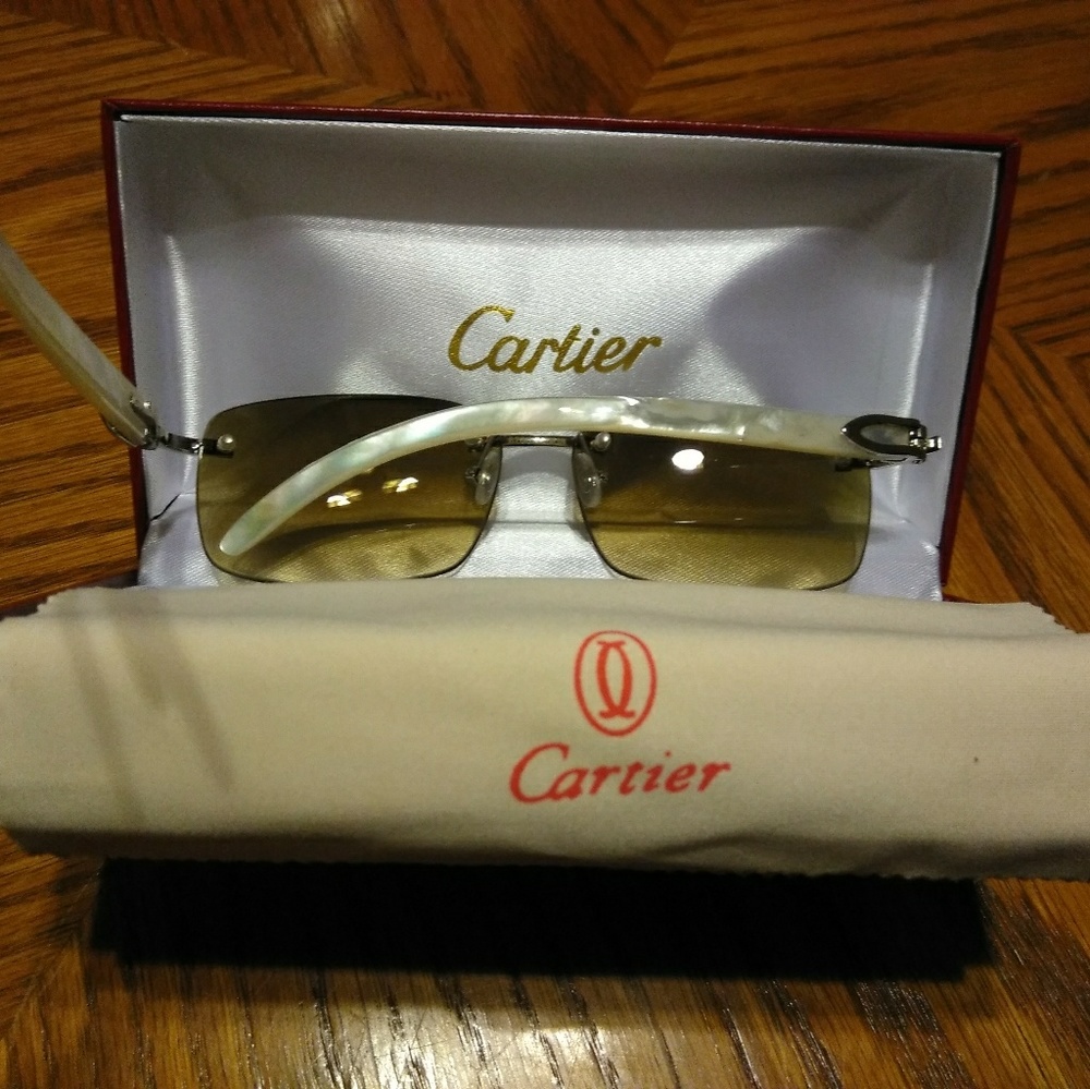 Sunglasses - Picture 5 of 5
